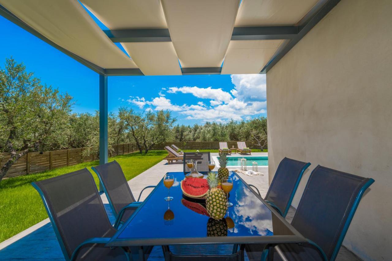 Natura Verde Villas Fiolitis ภายนอก รูปภาพ