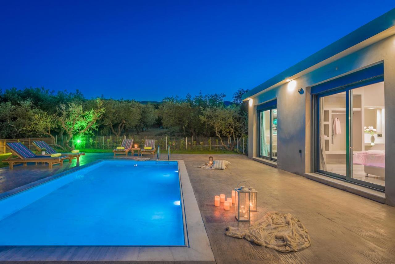 Natura Verde Villas Fiolitis ภายนอก รูปภาพ