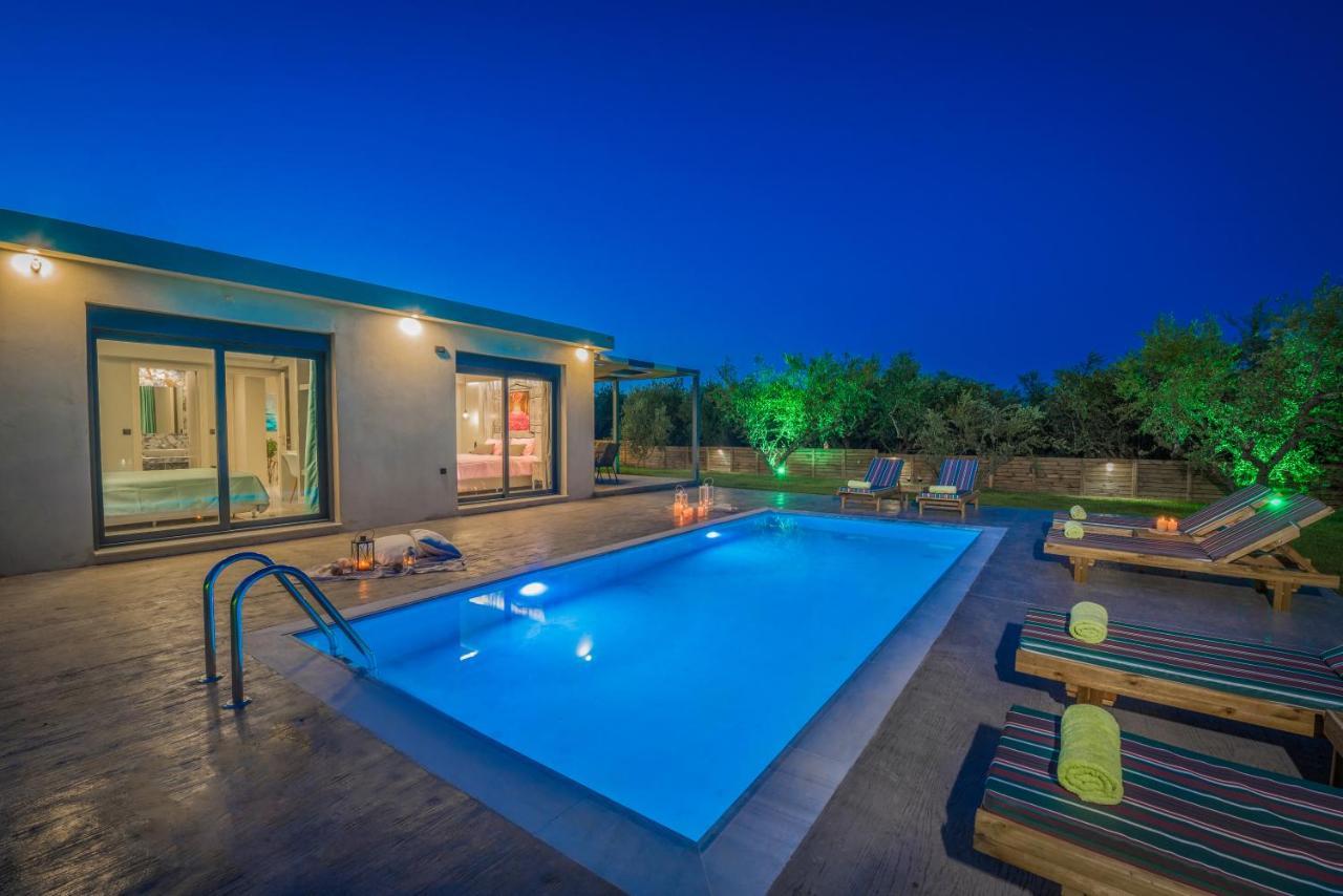 Natura Verde Villas Fiolitis ภายนอก รูปภาพ
