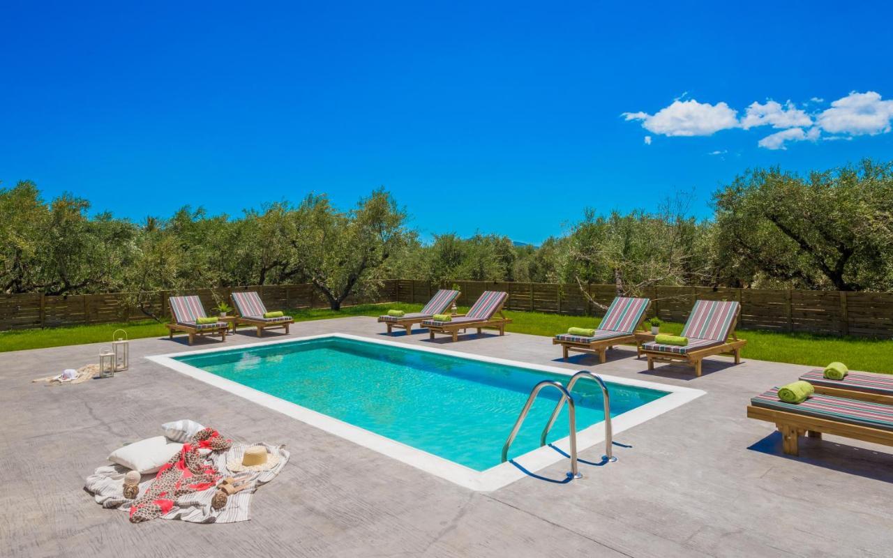 Natura Verde Villas Fiolitis ภายนอก รูปภาพ