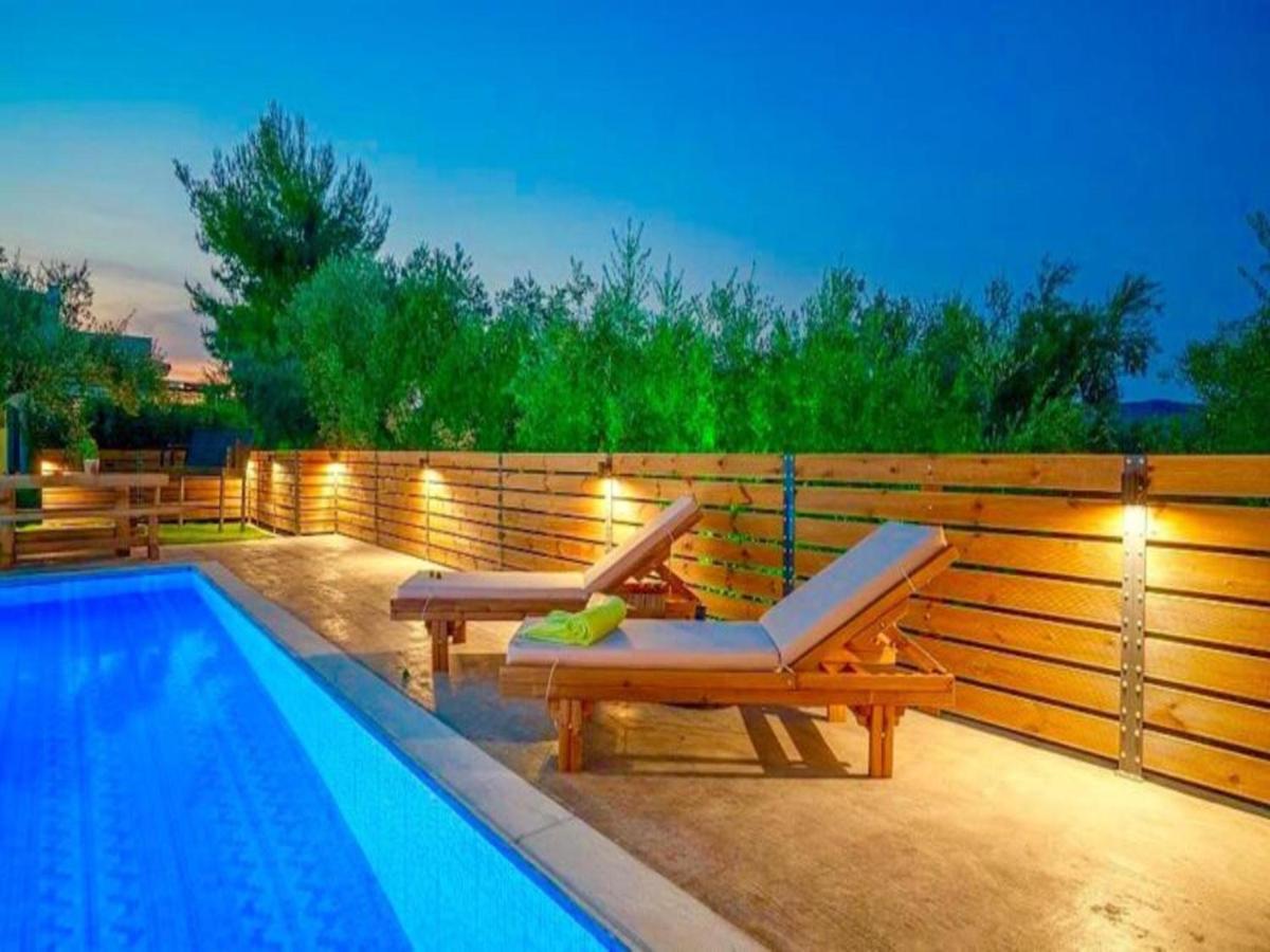 Natura Verde Villas Fiolitis ภายนอก รูปภาพ